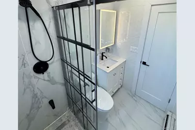 20015 33rd Avenue, Bayside, NY 11361 - Photo 21