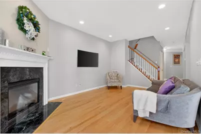 733 Huntington Drive, Fishkill, NY 12524 - Photo 9