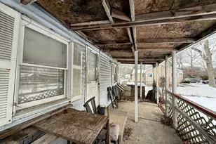 549 Granny Rd, Medford, NY 11763 - Photo 37