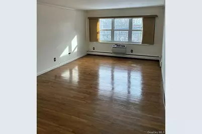 206 Farber Drive #206, West Babylon, NY 11704 - Photo 5