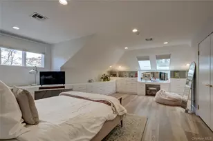 12 Combes Ave, Rockville Centre, NY 11570 - Photo 19