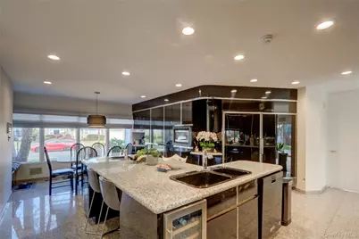 12 Combes Avenue, Rockville Centre, NY 11570 - Photo 11