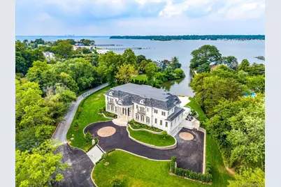 566 E Shore Road, Great Neck, NY 11024 - Photo 41