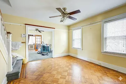 178-41 Crandall Avenue, Springfield Gardens, NY 11434 - Photo 19