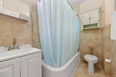 3394 Wayne Avenue #E23, Bronx, NY 10467 - Photo 19