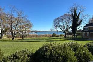 40 Canoe Place Rd, Hampton Bays, NY 11946 - Photo 35