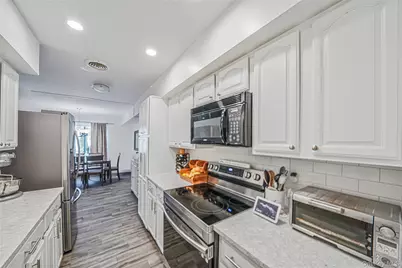 2 Alhambra Drive, Oceanside, NY 11572 - Photo 11