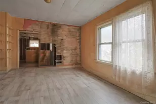 25 E Broome St, Port Jervis, NY 12771 - Photo 13