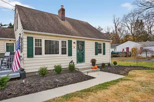 51 Ward Pl, Fishkill, NY 12524 - Photo 3