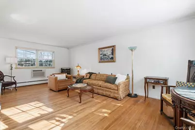 496 Granite Springs Road, Yorktown Heights, NY 10598 - Photo 9