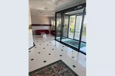 4 Chelsea Place #3A, Great Neck, NY 11021 - Photo 1