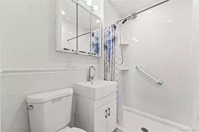 23-45 Bell Boulevard #5G, Bayside, NY 11360 - Photo 13