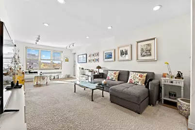 23-45 Bell Boulevard #5G, Bayside, NY 11360 - Photo 3