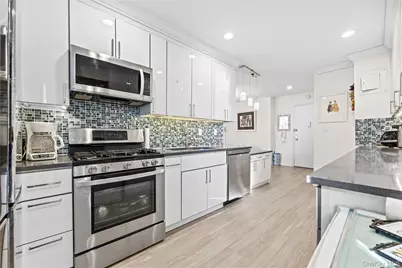 23-45 Bell Boulevard #5G, Bayside, NY 11360 - Photo 5