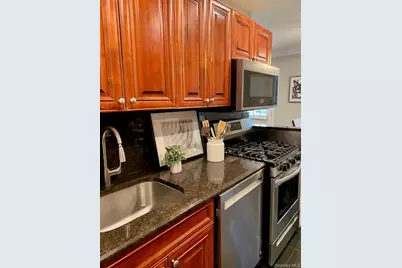 652 Veterans Highway #1-2A, Hauppauge, NY 11788 - Photo 3