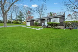 4 Washington Ave, Smithtown, NY 11787 - Photo 3