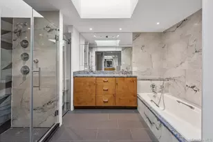 369 E Shore Rd, Great Neck, NY 11023 - Photo 27