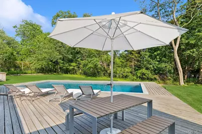 34 Floyd Street, East Hampton, NY 11937 - Photo 23