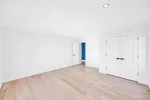 41 Coachman Ln, Levittown, NY 11756 - Photo 23