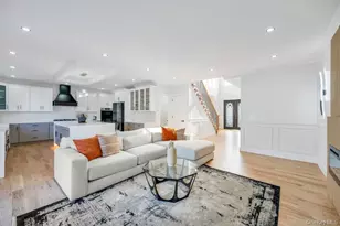 41 Coachman Ln, Levittown, NY 11756 - Photo 13