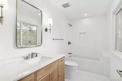 37 Gilberts Path, Amagansett, NY 11930 - Photo 13