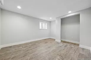 10223 164th Dr, Howard Beach, NY 11414 - Photo 15