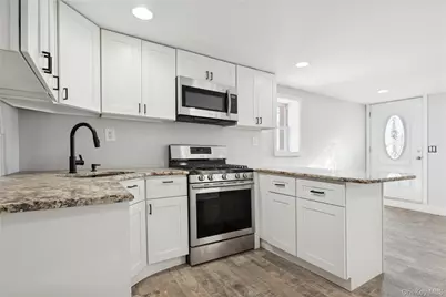 10223 164th Drive, Howard Beach, NY 11414 - Photo 11