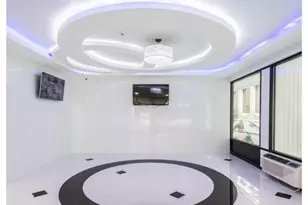 5 Grace Ave, Great Neck, NY 11021 - Photo 9