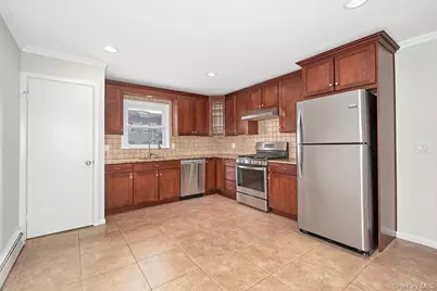 222 Gainsborg Avenue E, West Harrison, NY 10604 - Photo 7