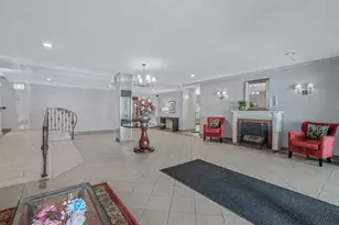 241-20 Northern Blvd, Little Neck, NY 11362 - Photo 11