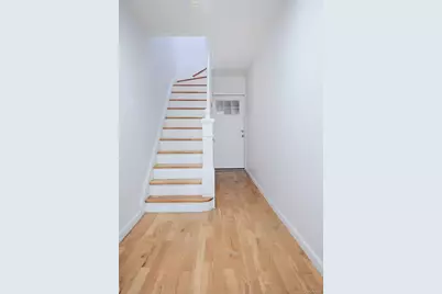 8735 129th Street, Richmond Hill, NY 11418 - Photo 3