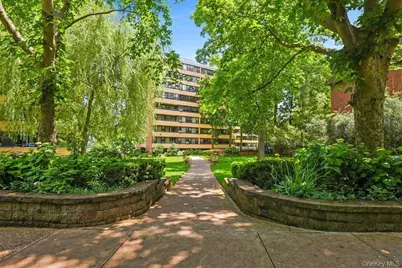 166-26 Powells Cove Boulevard #9A, Whitestone, NY 11357 - Photo 23