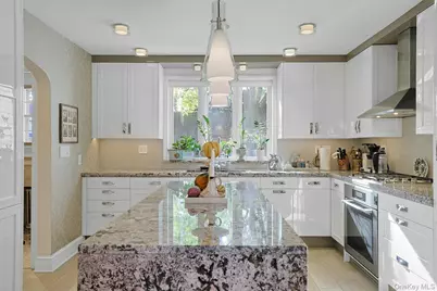 9 Prall Place, Nyack, NY 10960 - Photo 13