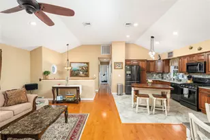 293 Garden St, New Windsor, NY 12553 - Photo 3