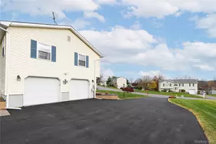 293 Garden St, New Windsor, NY 12553 - Photo 27