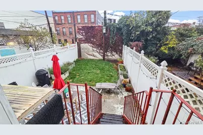 6439 74th Avenue, Glendale, NY 11385 - Photo 11