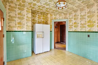 3 Clinton Avenue, Pleasantville, NY 10570 - Photo 11