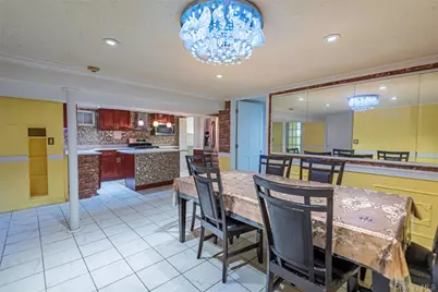 244-19 Grand Central Parkway, Douglaston, NY 11362 - Photo 31