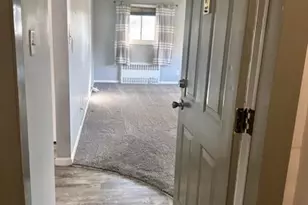 141 Edmunton Dr, North Babylon, NY 11703 - Photo 7