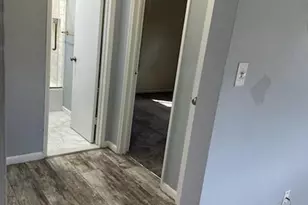 141 Edmunton Dr, North Babylon, NY 11703 - Photo 19