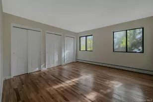 22 Highridge Dr, Huntington, NY 11743 - Photo 9