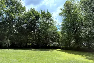 135 Ramapo Rd, Garnerville, NY 10923 - Photo 15