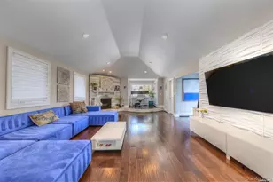 266 Thompson Ave, Oceanside, NY 11572 - Photo 9