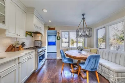 266 Thompson Avenue, Oceanside, NY 11572 - Photo 15