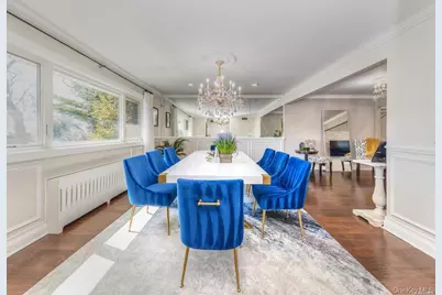 266 Thompson Avenue, Oceanside, NY 11572 - Photo 7