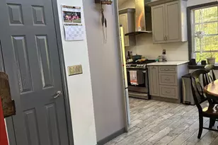 10 Dorm Dr, Fallsburg, NY 12747 - Photo 15