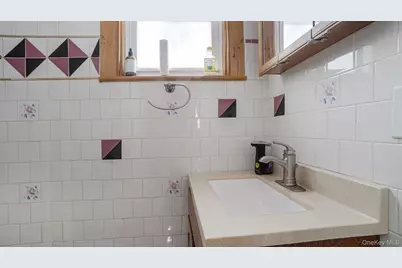 90-37 211 Street, Queens Village, NY 11428 - Photo 11