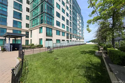 701 Ridge Hill Boulevard #11K, Yonkers, NY 10710 - Photo 11