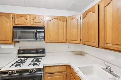 108 Sagamore Road #3E, Tuckahoe, NY 10707 - Photo 17