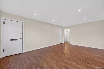 1879 Crompond Road #F13, Peekskill, NY 10566 - Photo 3